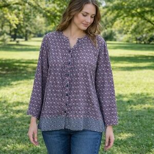 Catherine's Boho Top Size 3X Black Red Floral Button-Front Pintucks Beaded